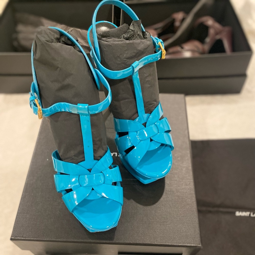 YVEST SAINT LAURENT YSL TRIBUTE SANDALS